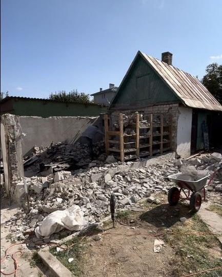 Как правильно снести старый дом или дачу
