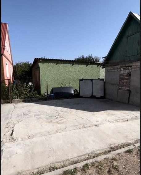 расчищенный участок после сноса старого дома
